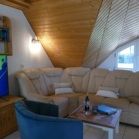 L Zeltplatzstraße 29