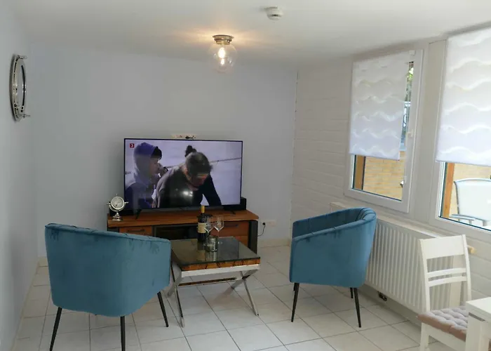 L Zeltplatzstraße 29