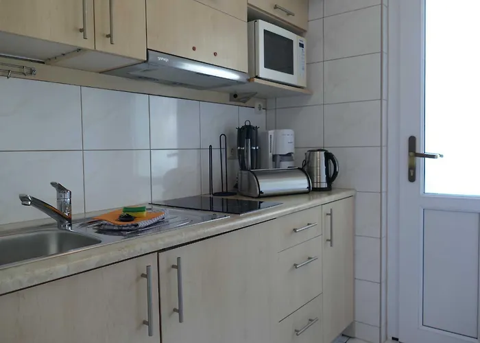 Ferienhaus L Zeltplatzstraße 29 *